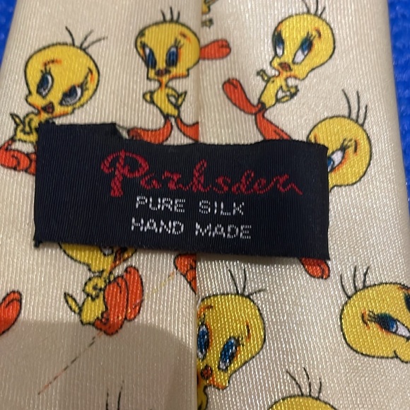 Parksdersilk Tweetie tie 👵MT - Picture 2 of 2